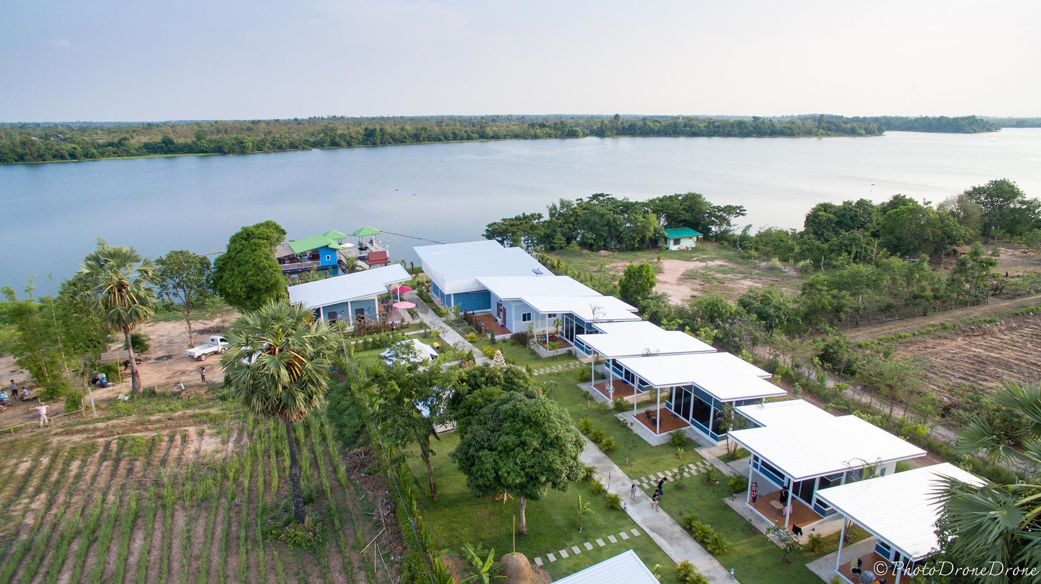 Bluemoon Riverside Resort อุบลราชธานี ภายนอก รูปภาพ